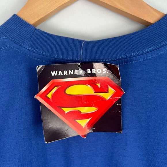 Warner Bros DC Comics Superman Blue Short Sleeve Tee Graphic Print Boys L 14/16 - Picture 4 of 6